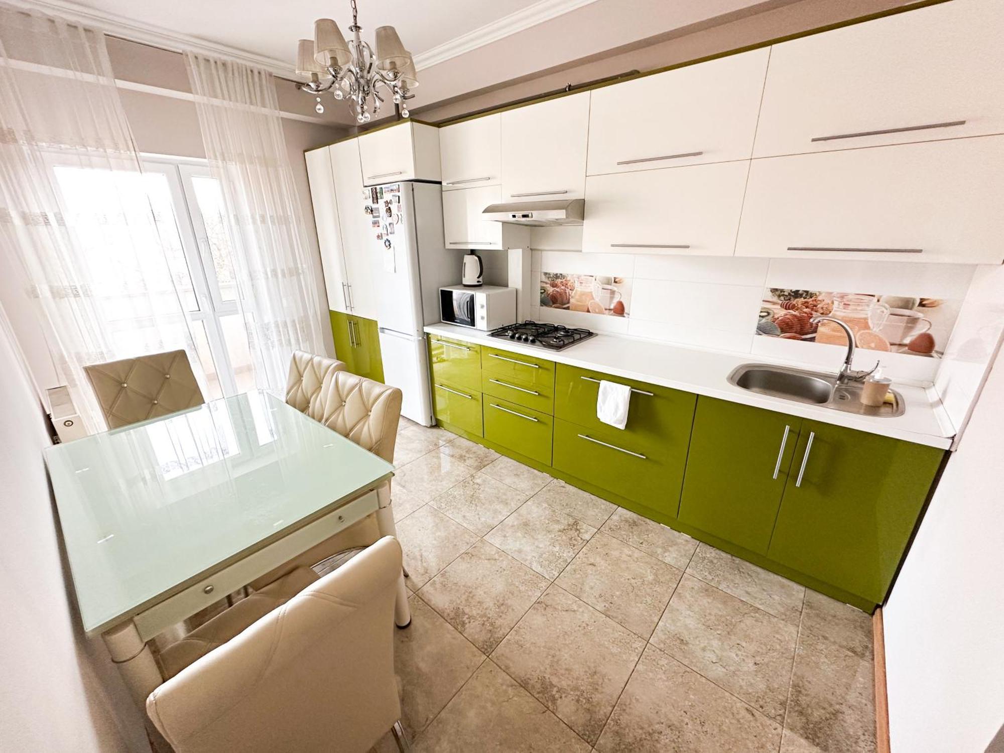 Bright & Quiet 2Room Apartment In City Center Chisinau Bagian luar foto